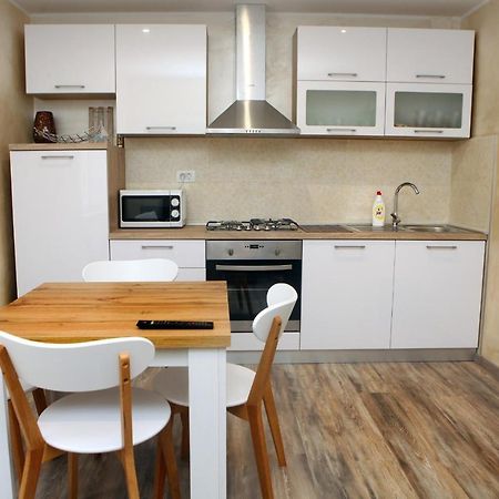 Nice Apartment Near The Sea Es3 Umag Exterior foto