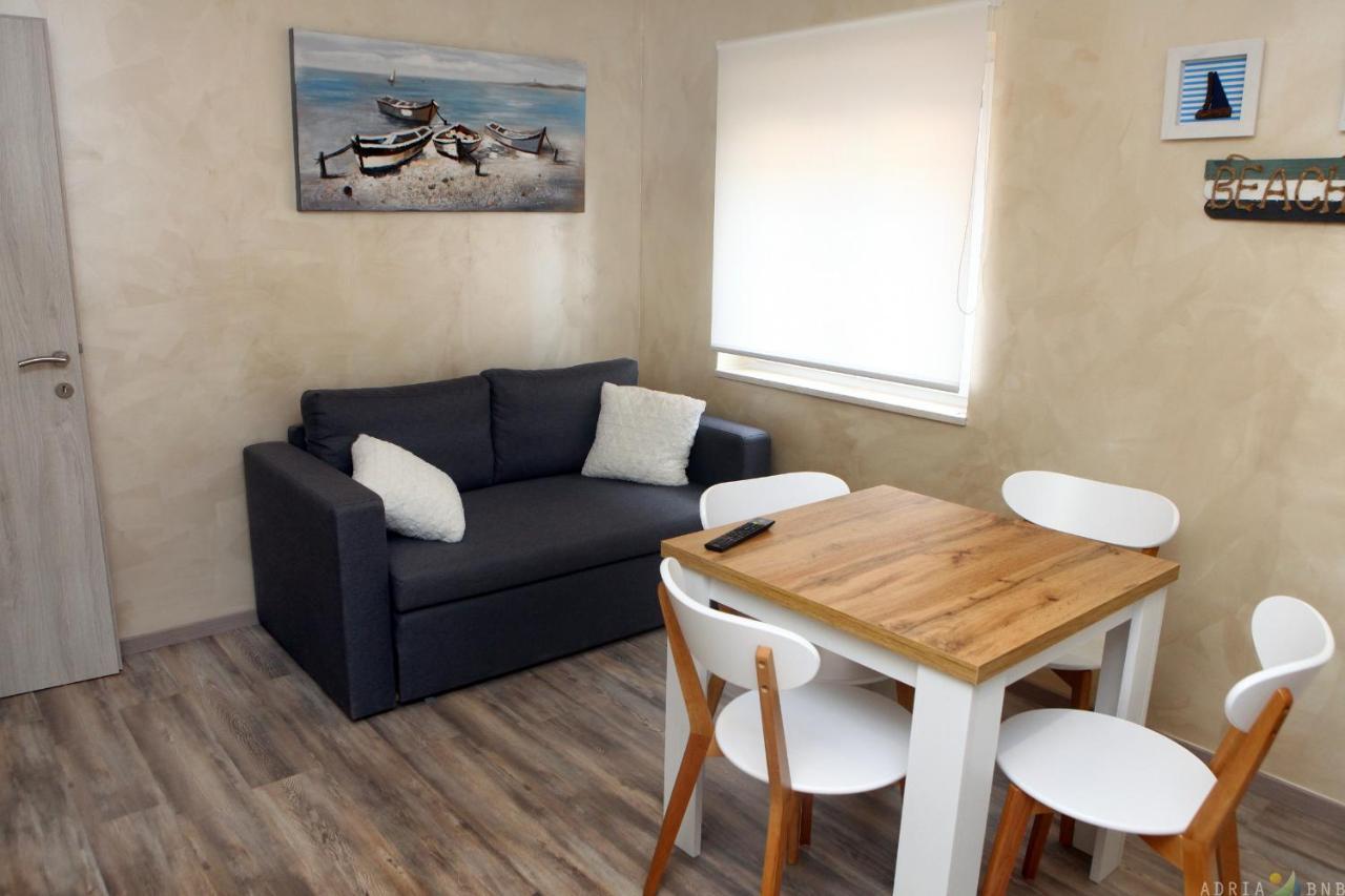 Nice Apartment Near The Sea Es3 Umag Exterior foto