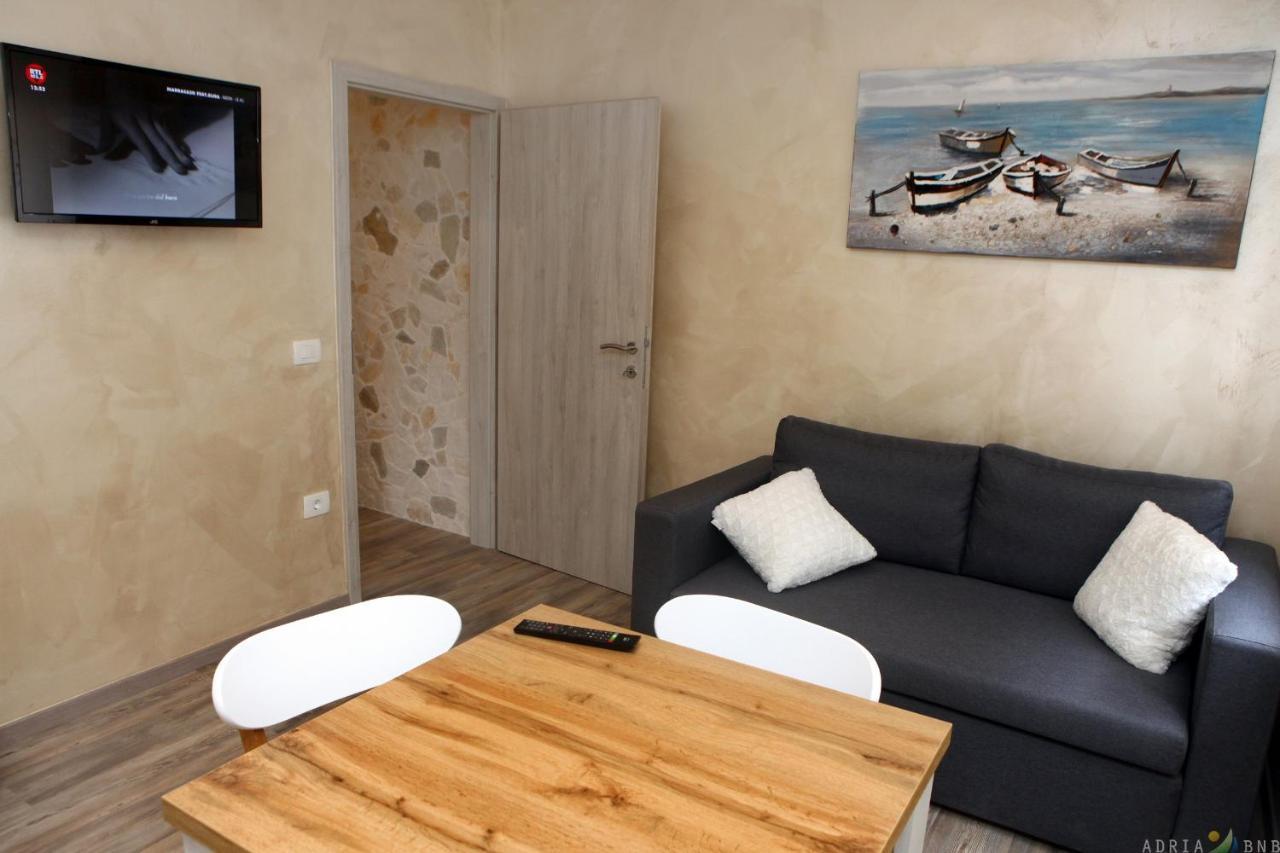 Nice Apartment Near The Sea Es3 Umag Exterior foto