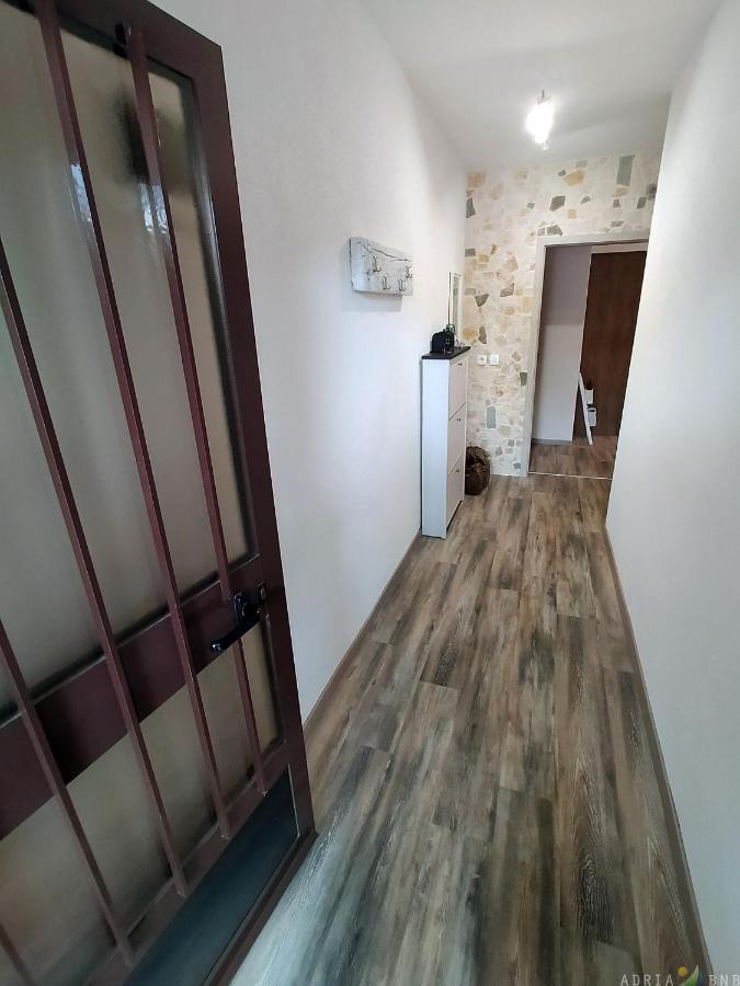 Nice Apartment Near The Sea Es3 Umag Exterior foto